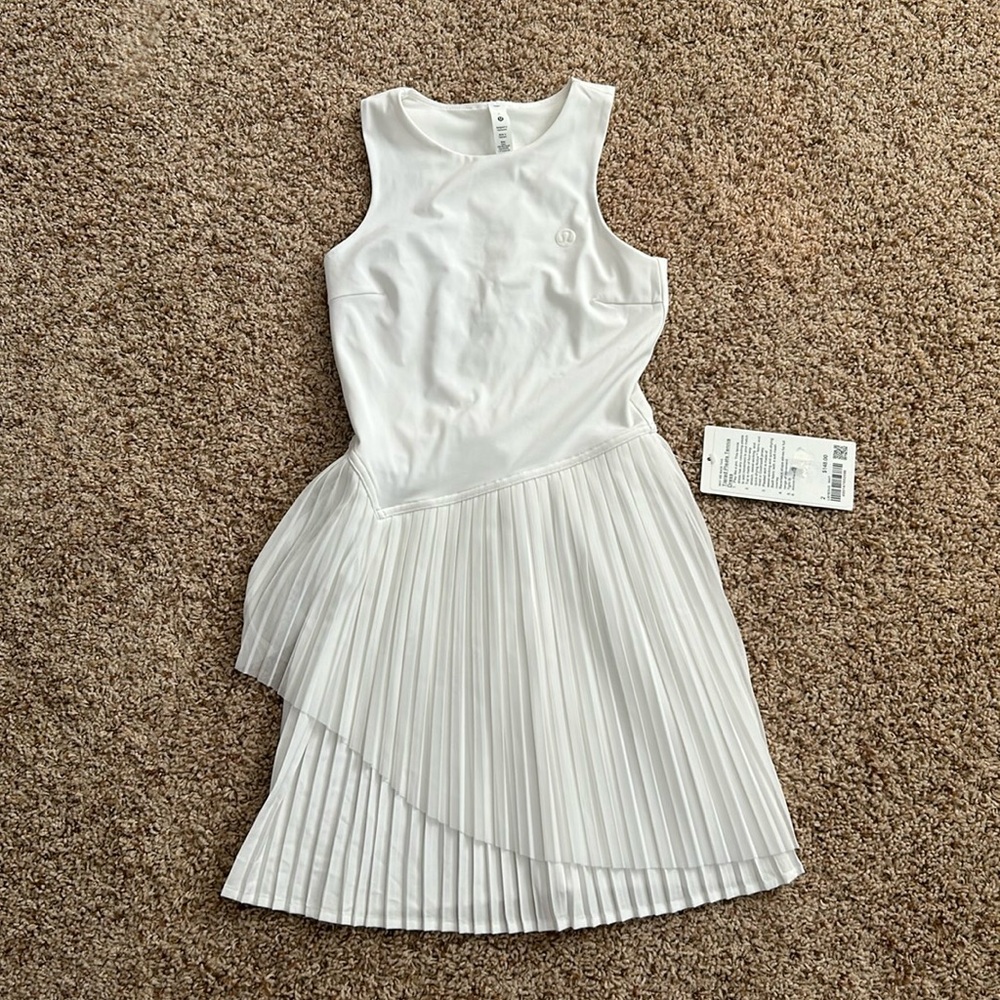 COPY - NWT Lululemon dress